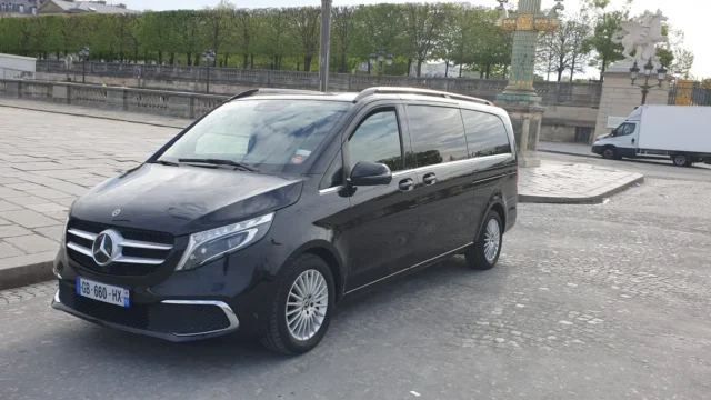 Mercedes-Benz V-class