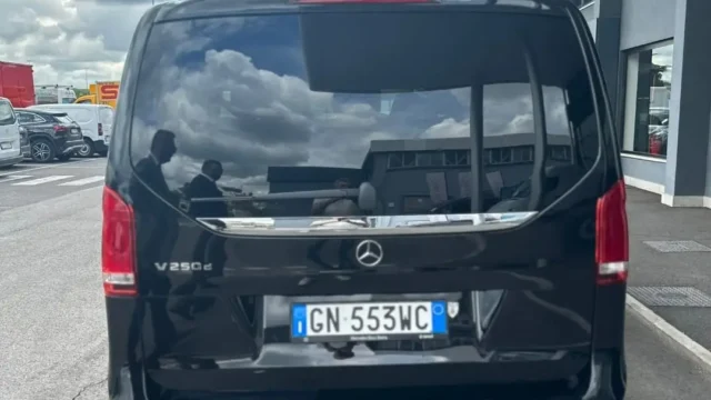 Mercedes-Benz V-Class