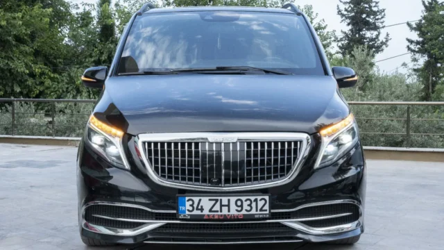 Mercedes-Benz V-class Maybach Edition