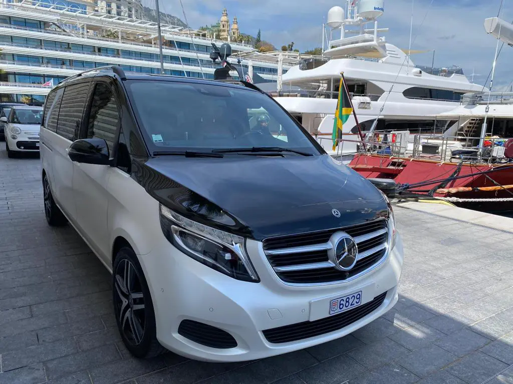 Mercedes-Benz V-Class VIP – Exclusive Edition