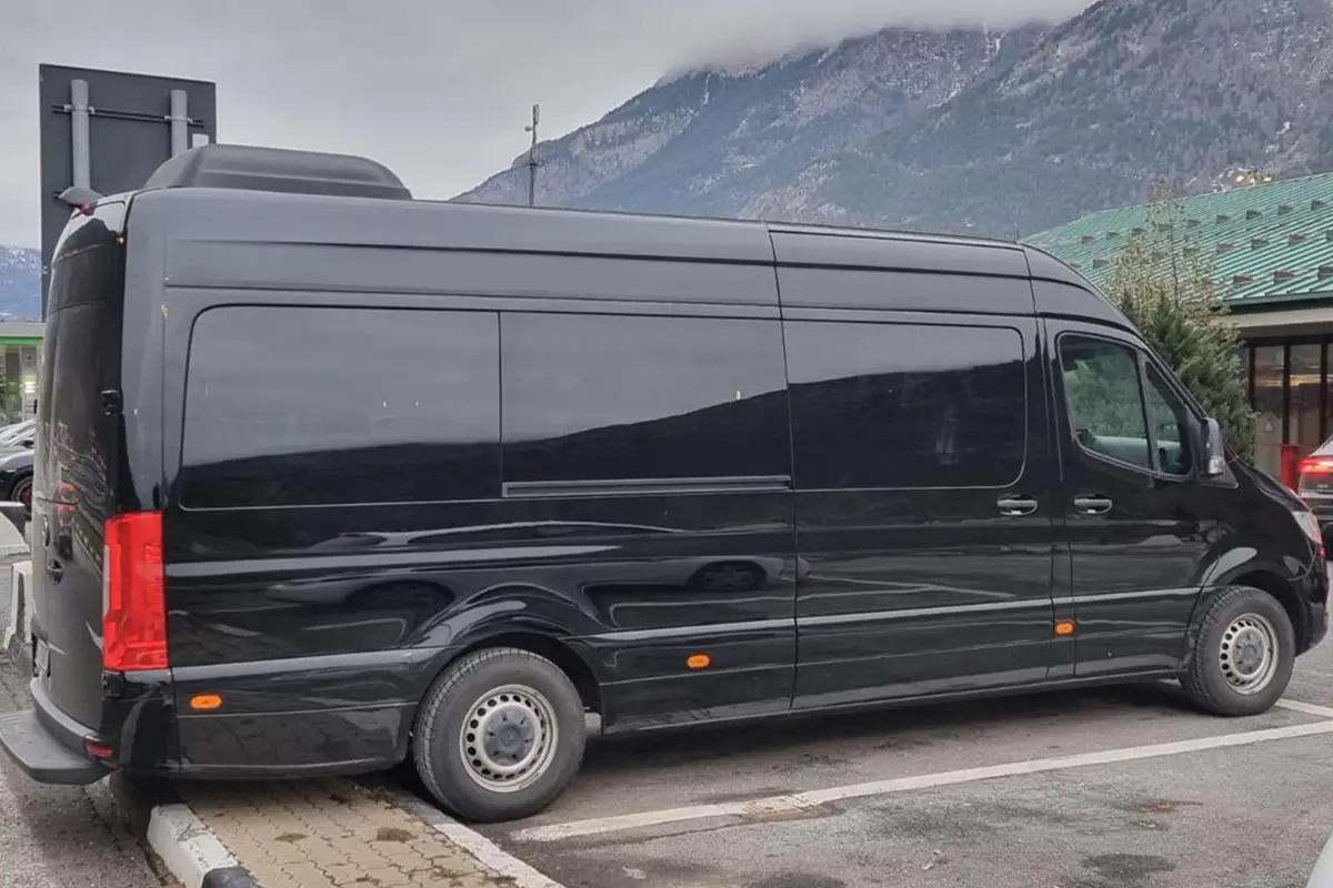 Mercedes-Benz Sprinter