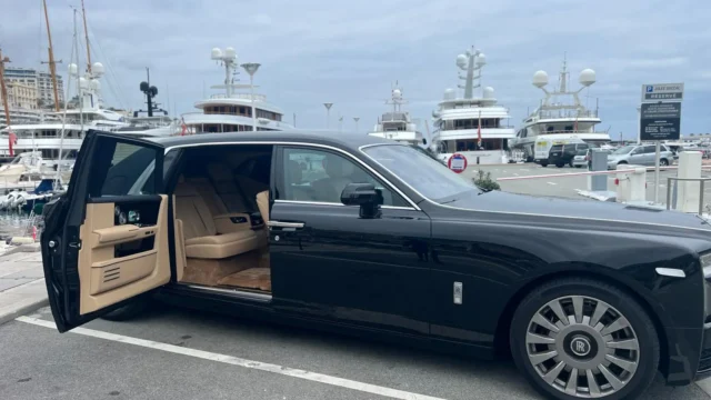 Rolls-Royce Phantom