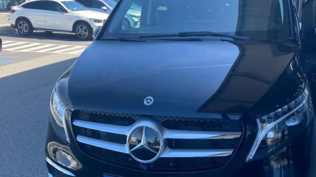 Mercedes-Benz V-Class V250