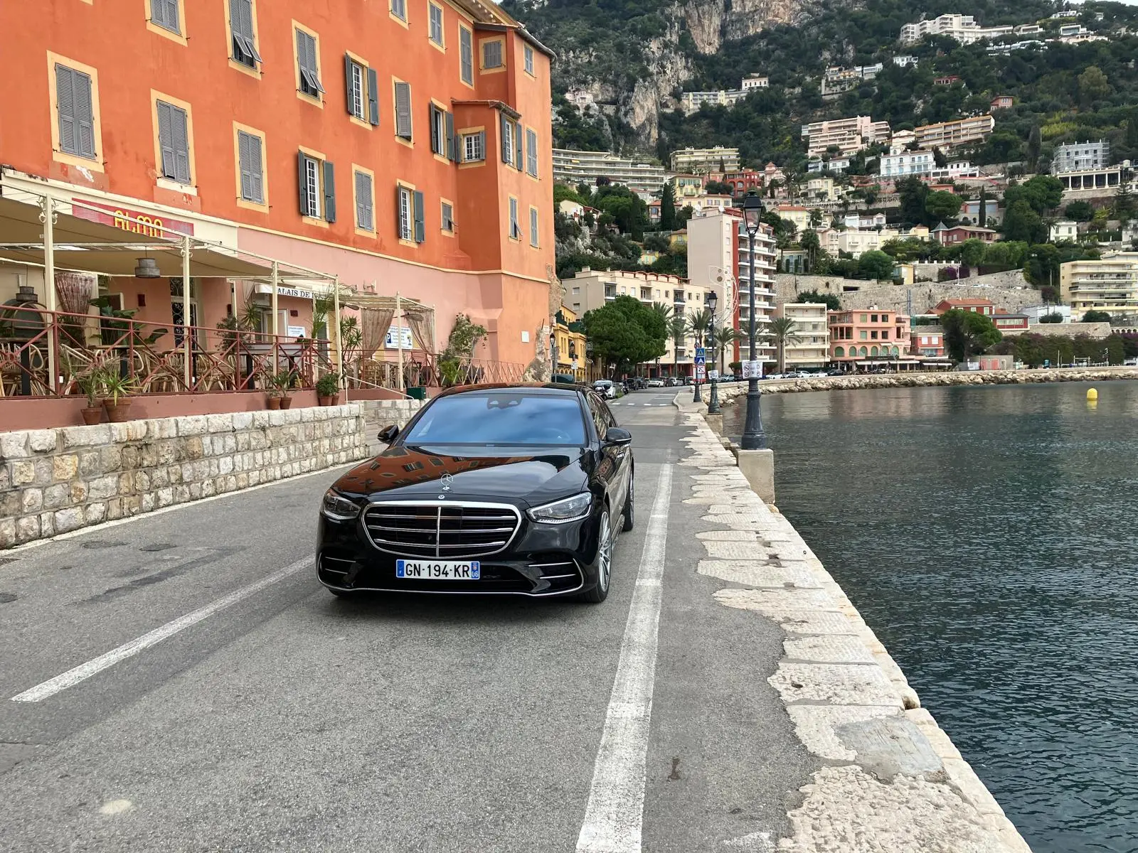 Mercedes-Benz S-Class S580e