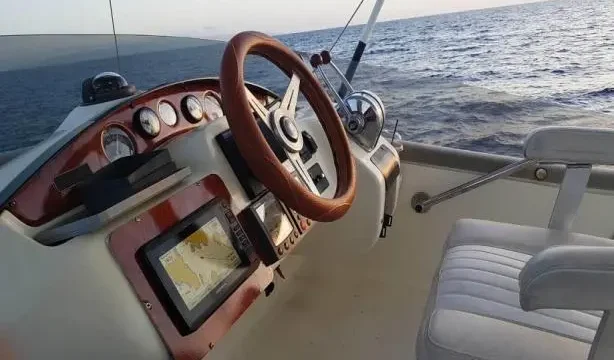 Cranchi 42 Flybridge Mykonos