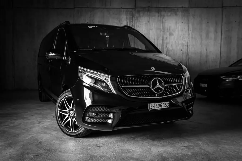 Mercedes-Benz V-Class