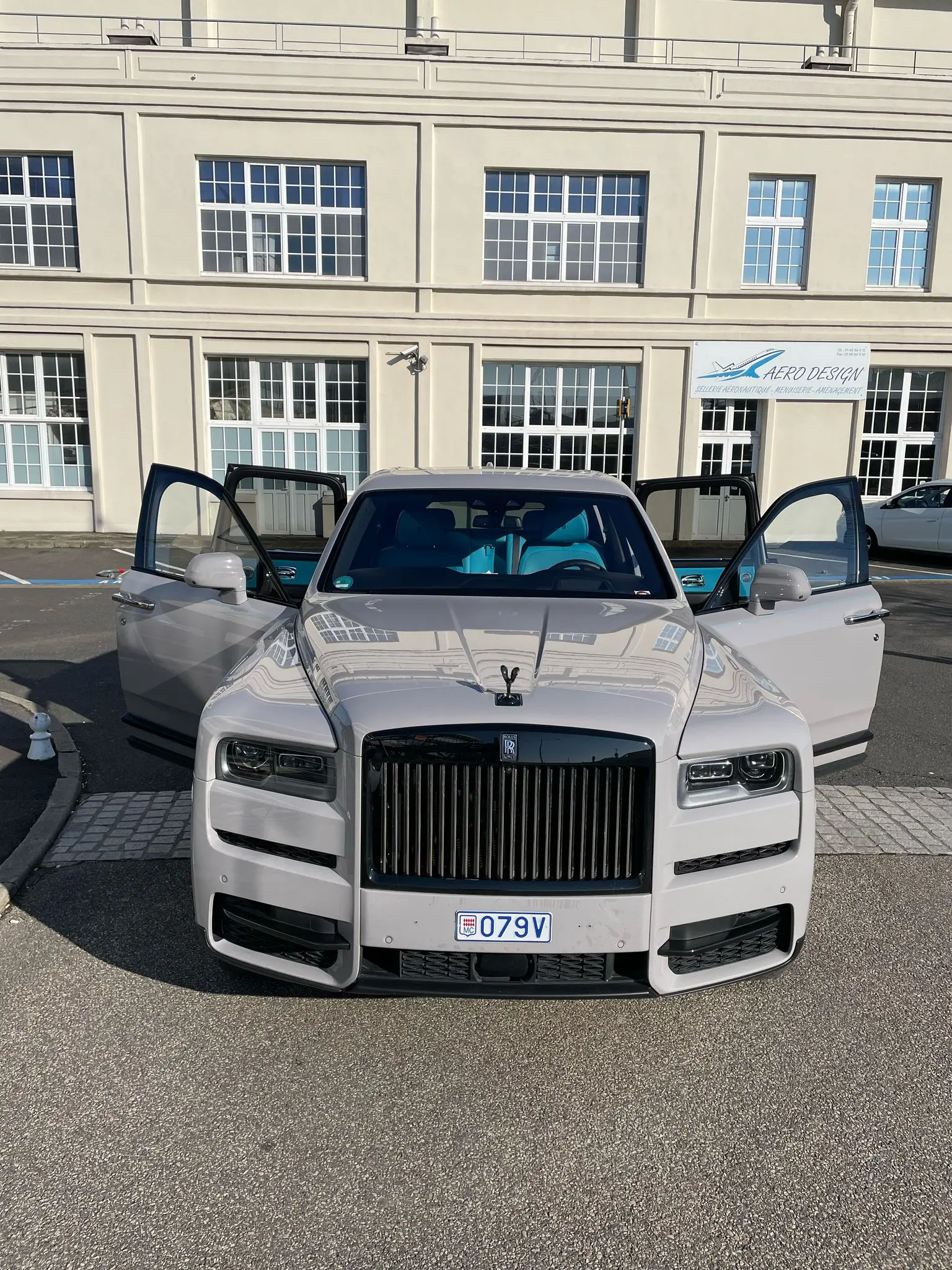 Rolls-Royce Cullinan Black Badge