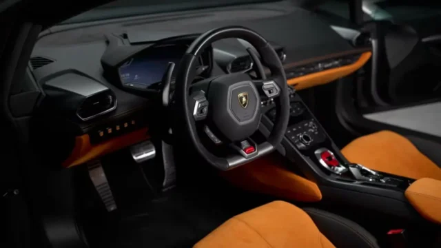 Lamborghini Huracan LP-560