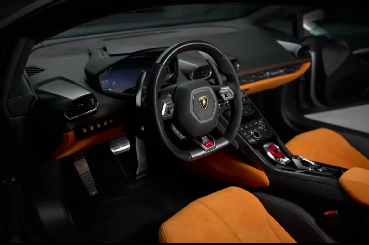 Lamborghini Huracan LP-560