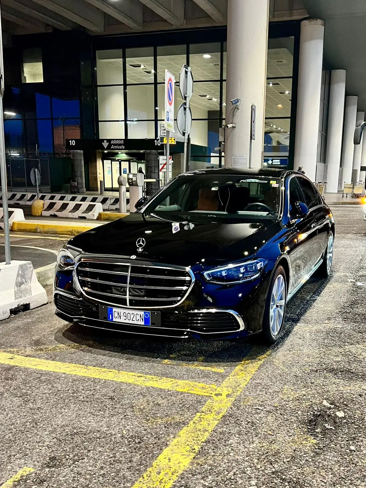 Mercedes-Benz S-class Milan