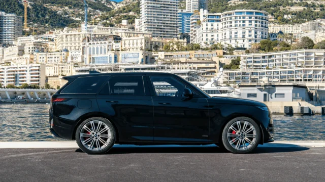 Range Rover Sport 550