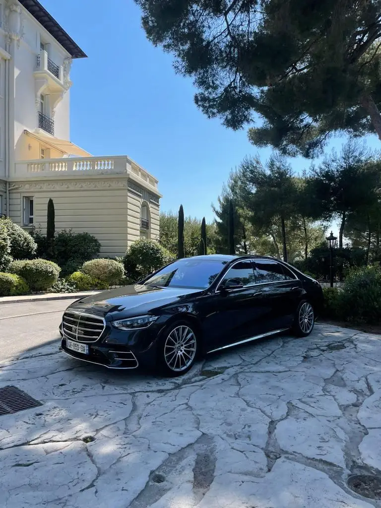 Rent Mercedes-Benz S-Class with driver