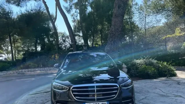 Rent Mercedes-Benz S-Class with driver