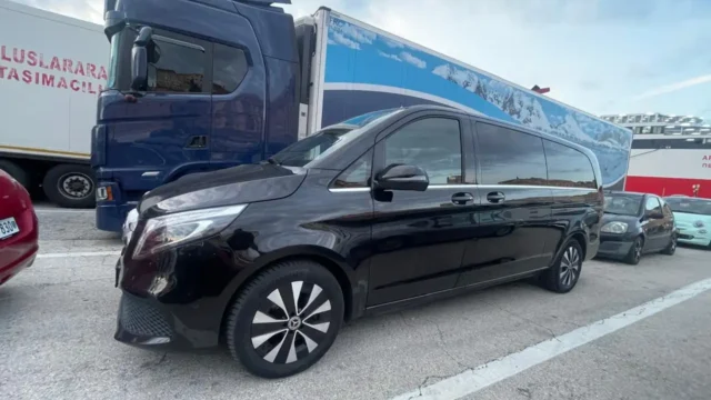 Mercedes-Benz V-Class