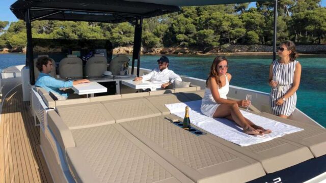 M&M 12M Yacht Charter