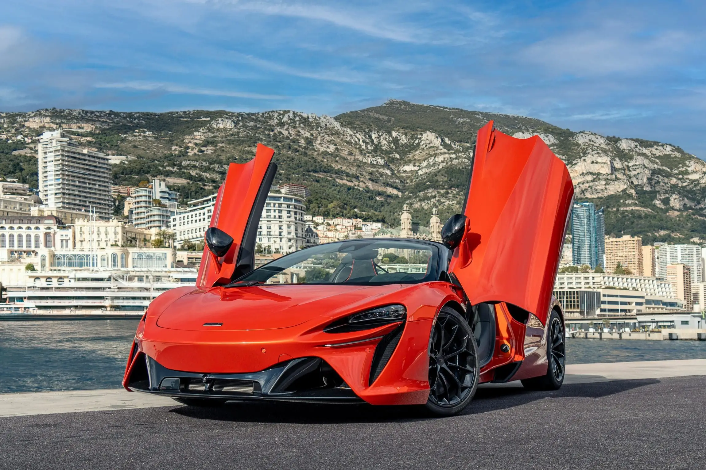 McLaren Artura Spider