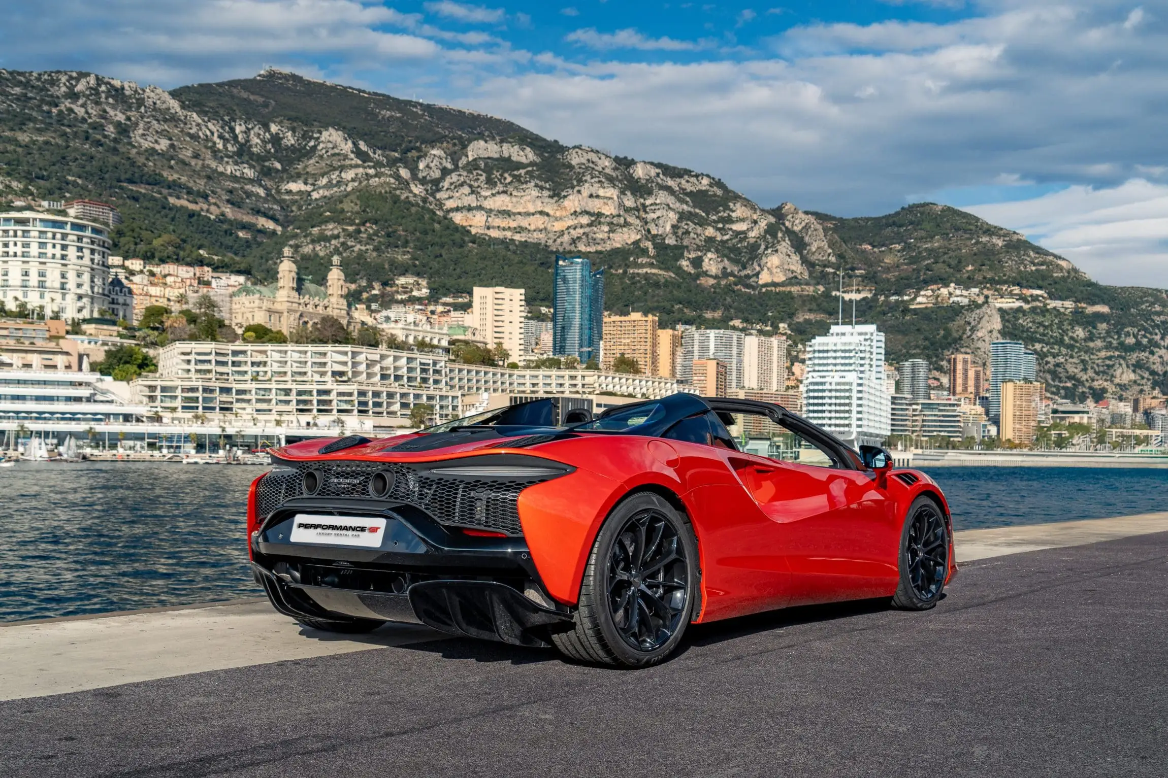 McLaren Artura Spider