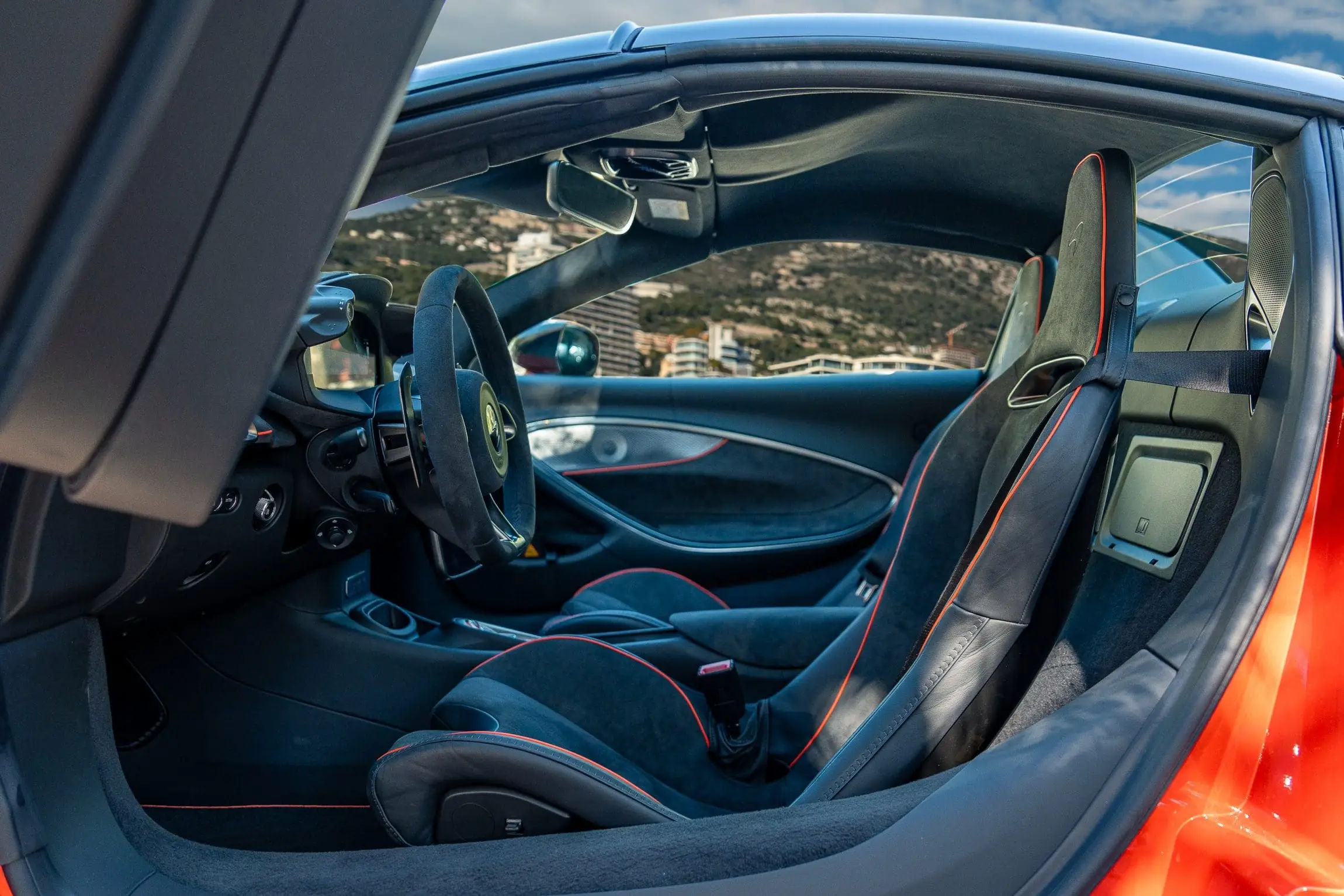 McLaren Artura Spider