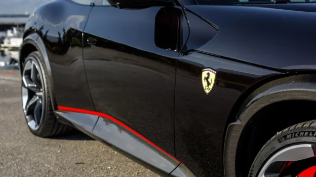 Ferrari Purosangue