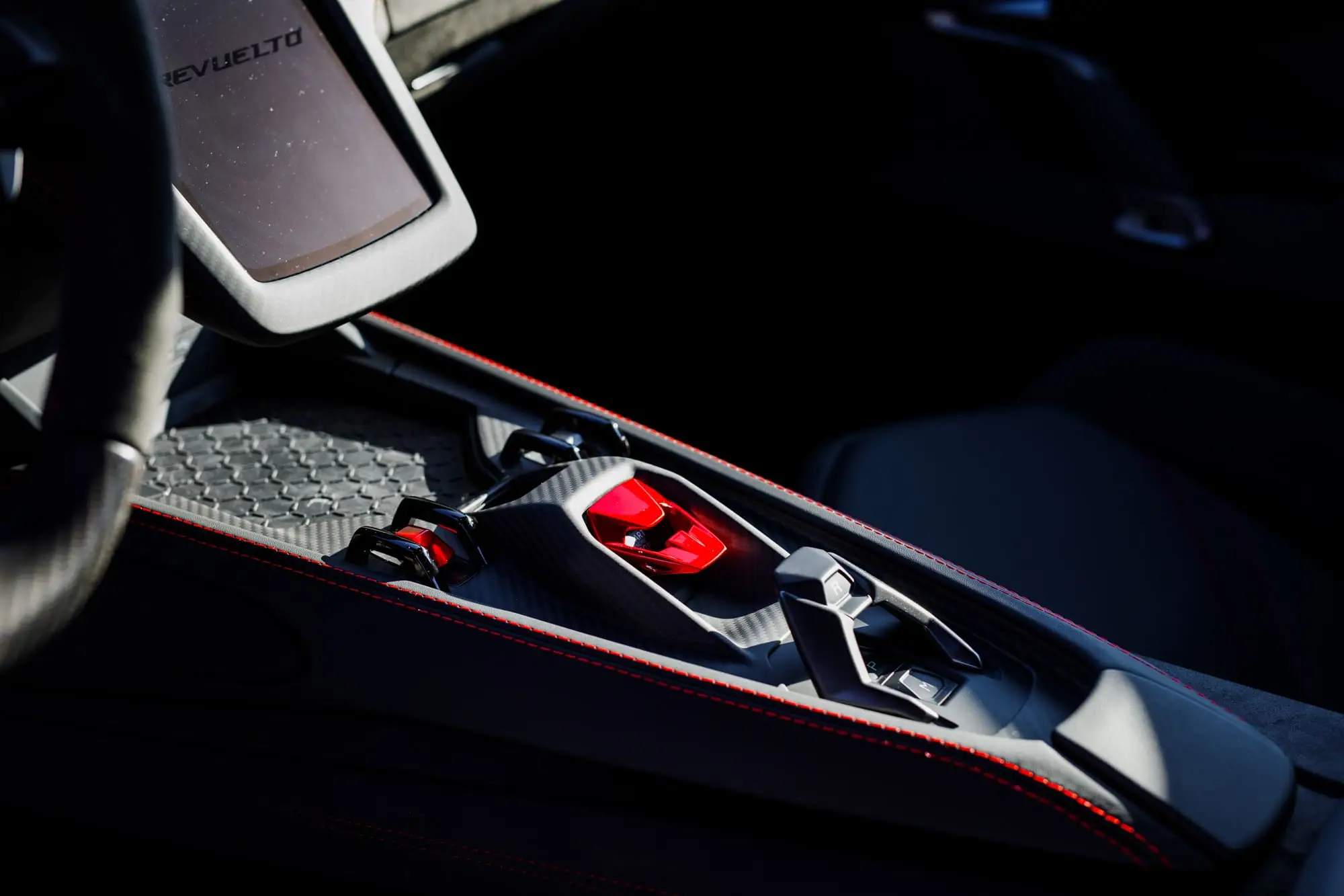Lamborghini Revuelto