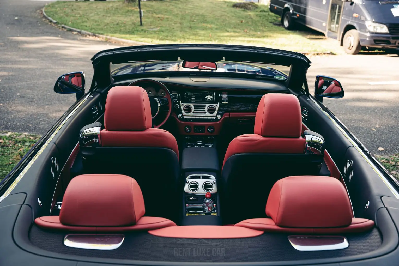 Rolls-Royce Dawn