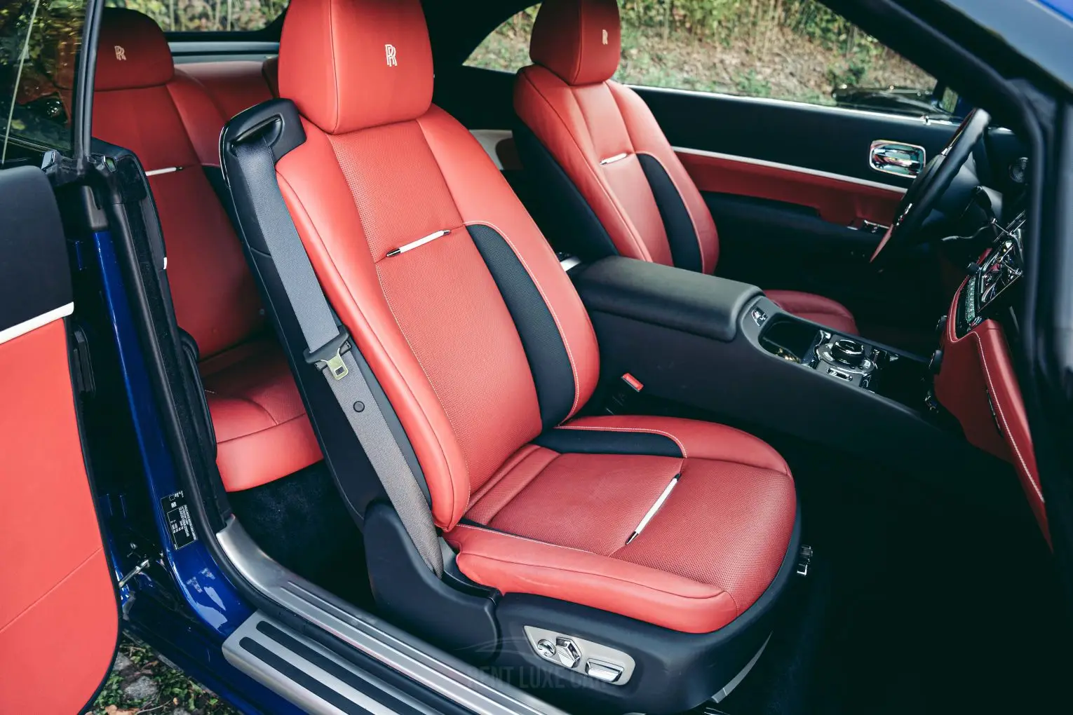 Rolls-Royce Dawn