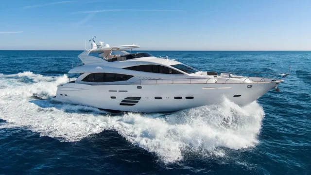Skyra Yacht Charter
