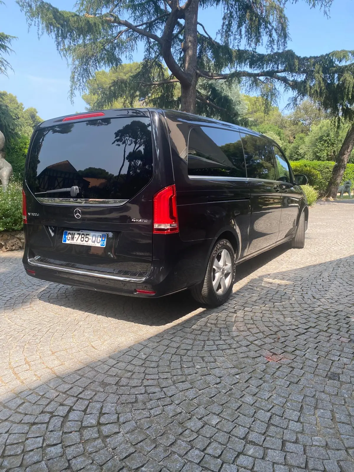 Mercedes-Benz V-Class