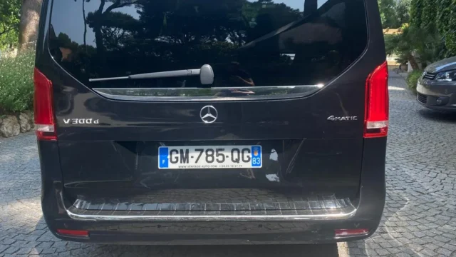 Mercedes-Benz V-Class