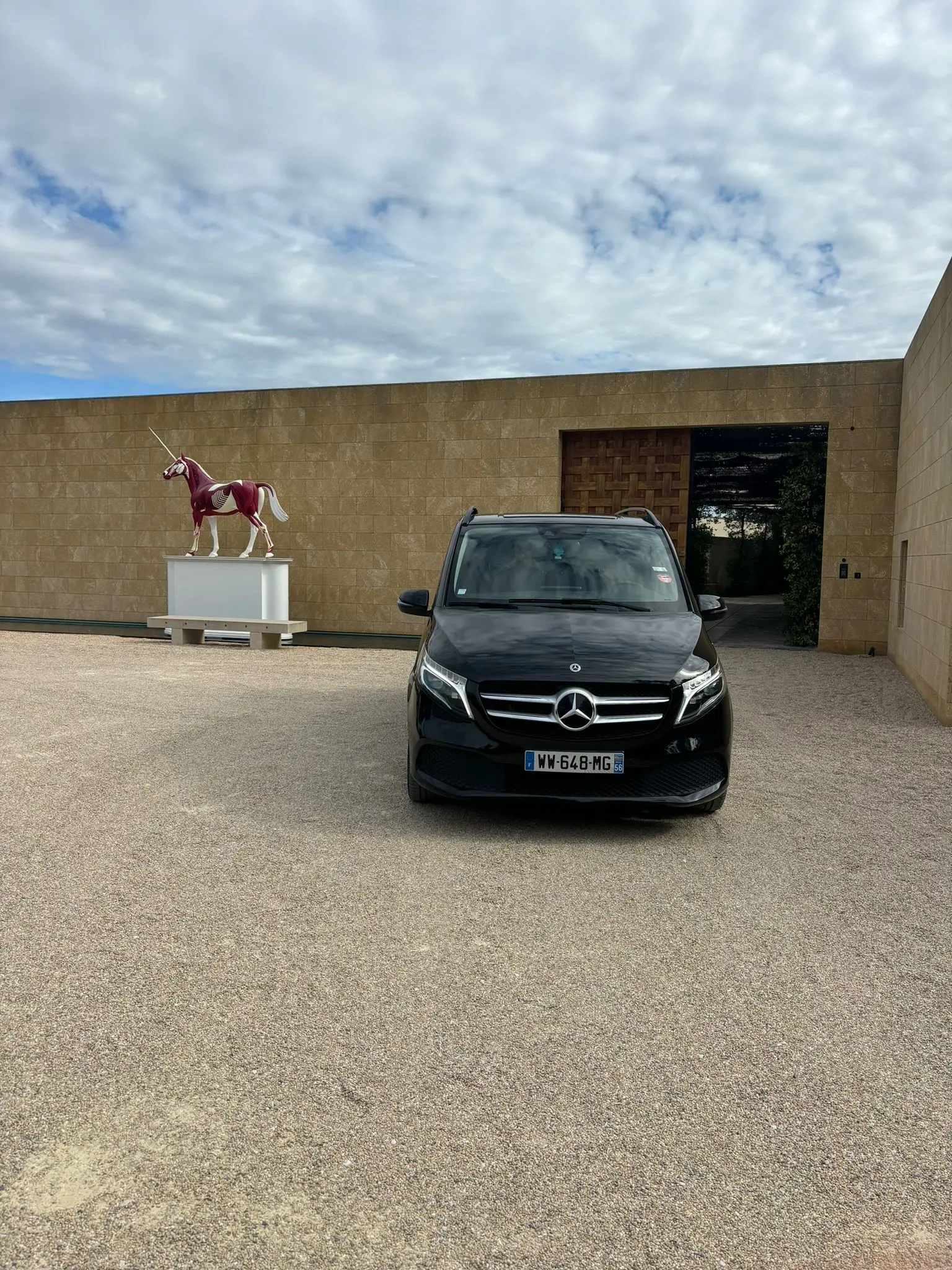 Mercedes-Benz V-Class