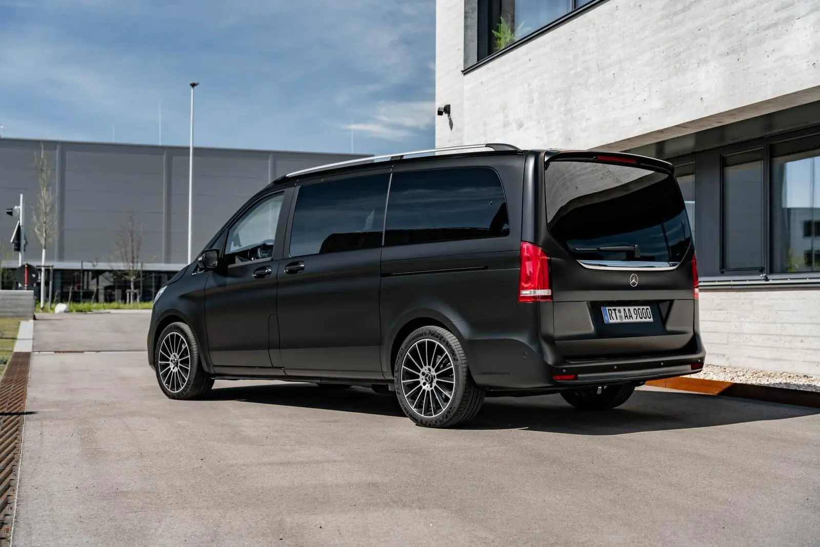 Mercedes-Benz V-Class