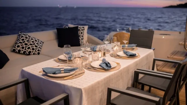 APOLLONIA | Prestige 680