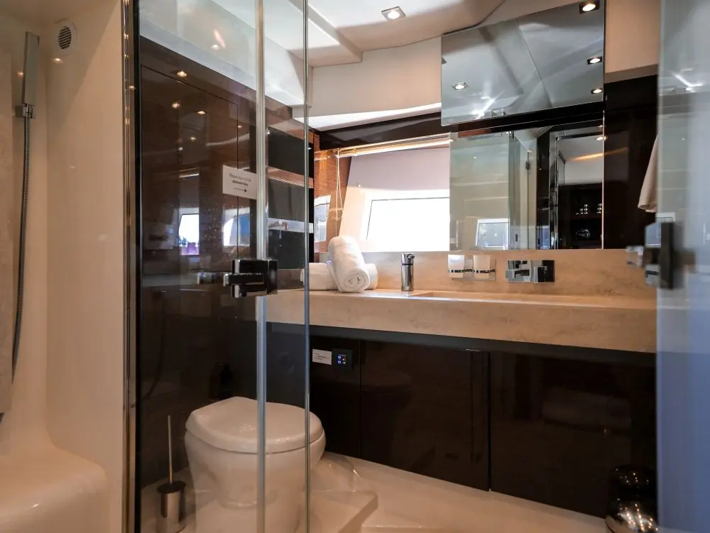 APOLLONIA | Prestige 680