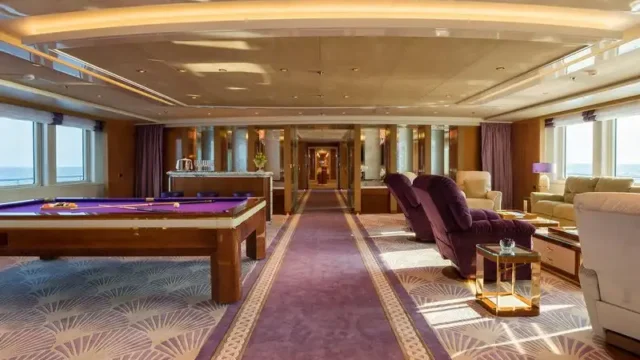 Superyachts 82m