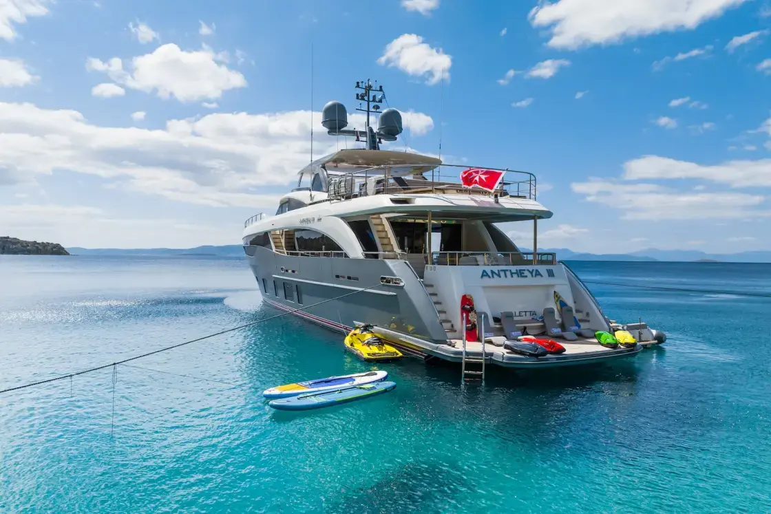 ANTHEYA III/Princess 35M