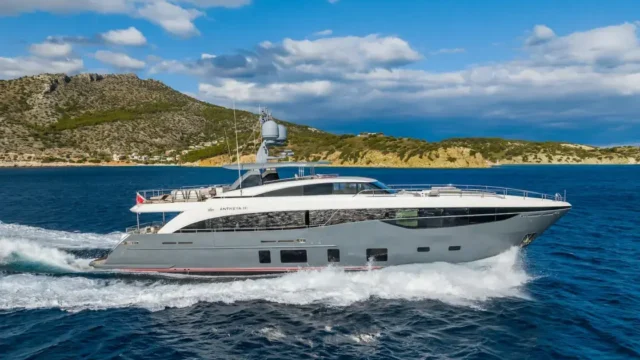 ANTHEYA III/Princess 35M