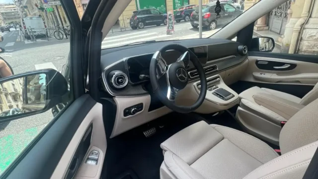 Mercedes-Benz V-Class