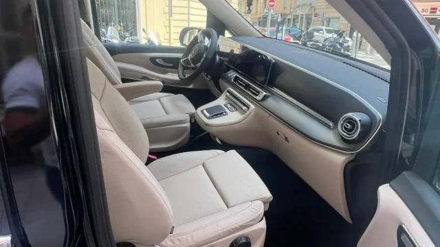 Mercedes-Benz V-Class