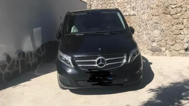 Mercedes-Benz V-Class