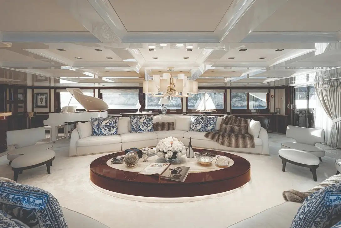 Superyachts of 92m