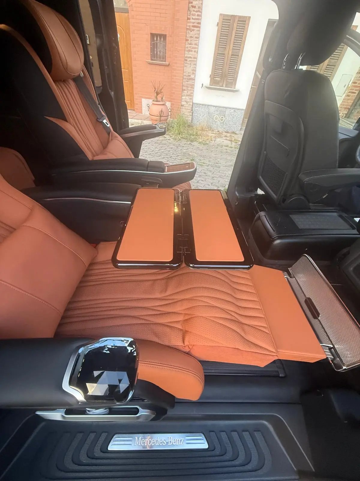 Mercedes-Benz V-Class