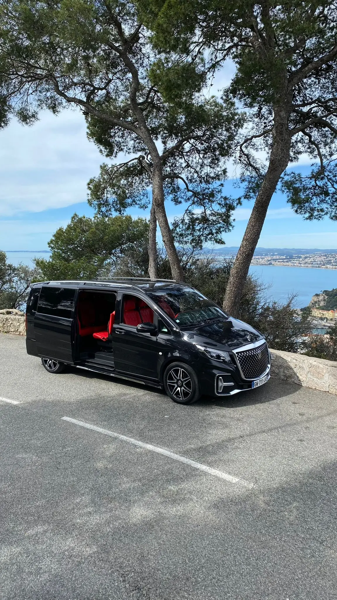 Mercedes-Benz V-Class