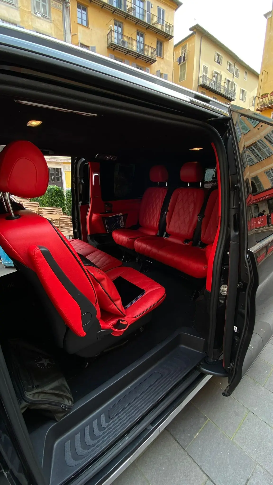 Mercedes-Benz V-Class