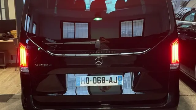 Mercedes-Benz V-Class