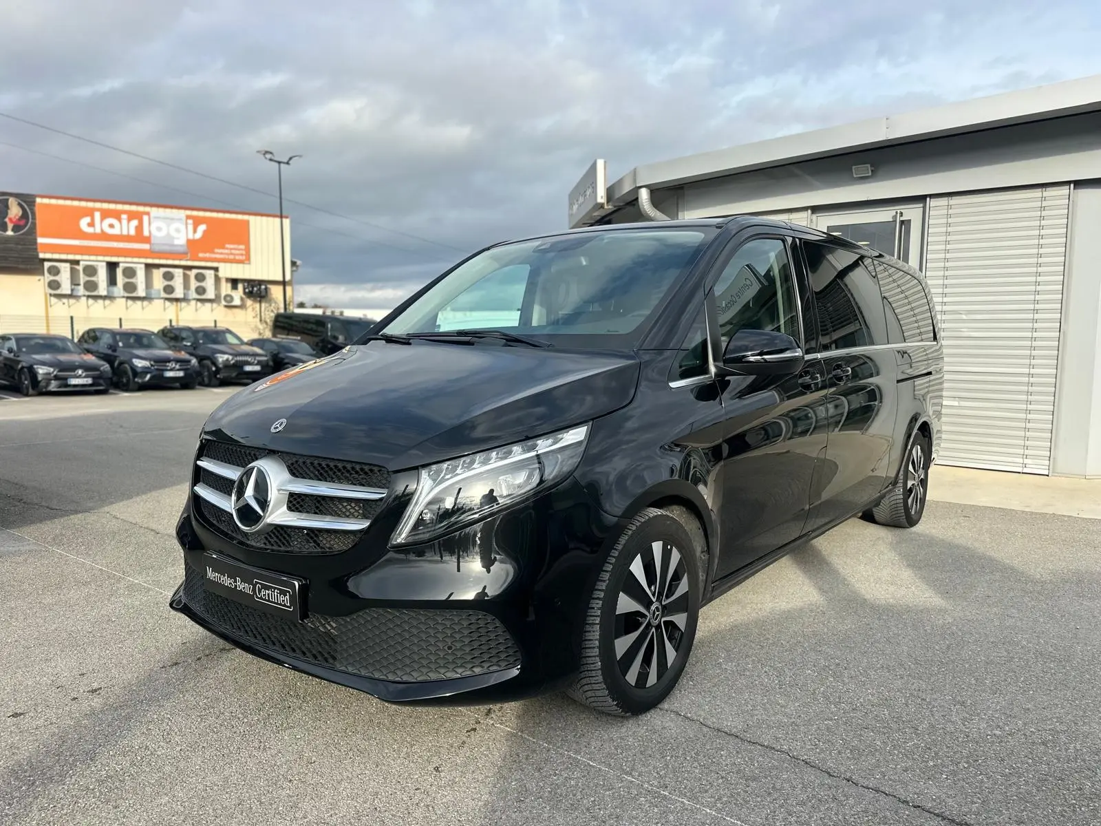 Mercedes-Benz V-Class