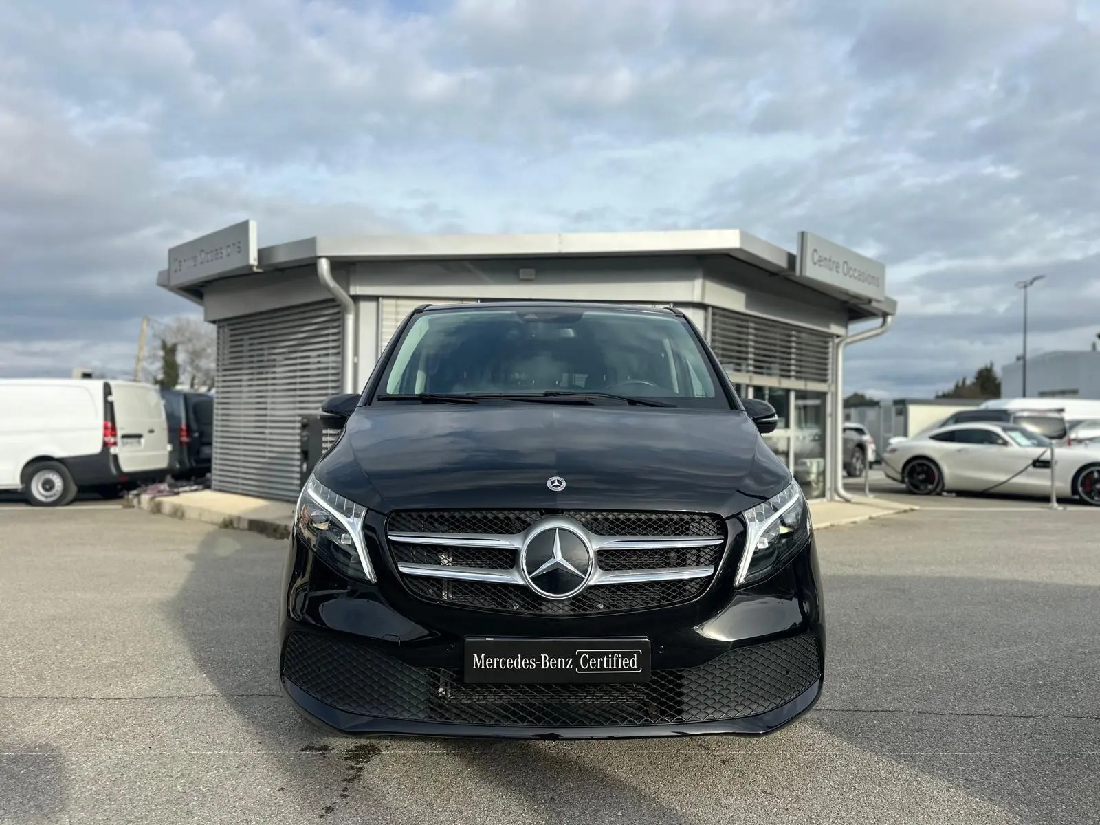 Mercedes-Benz V-Class