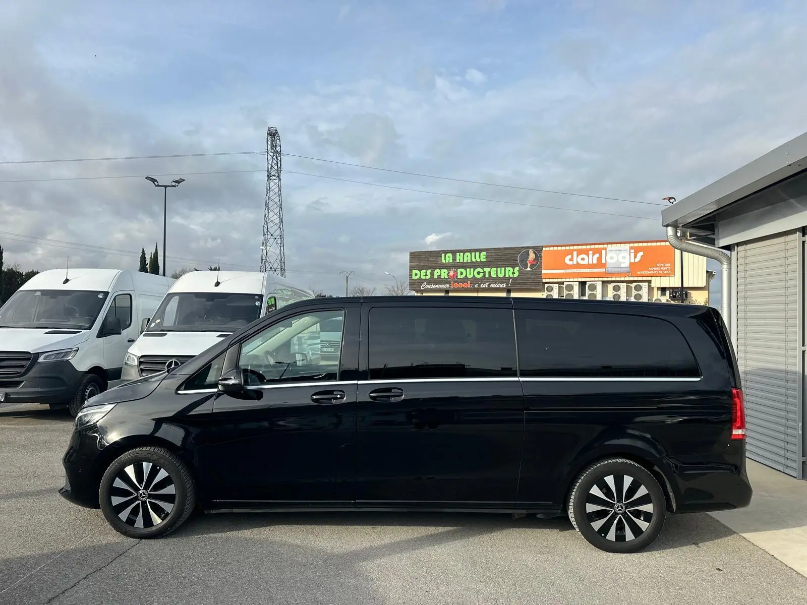Mercedes-Benz V-Class