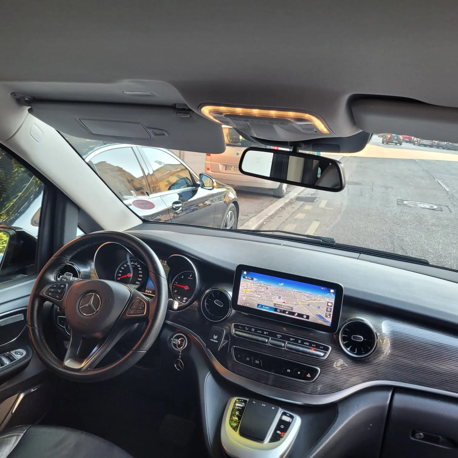 Mercedes-Benz V-Class