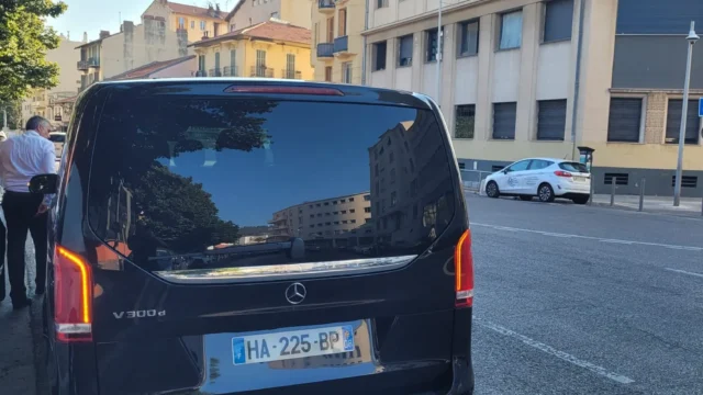 Mercedes-Benz V-Class