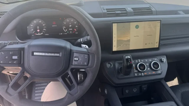 Land Rover Defender